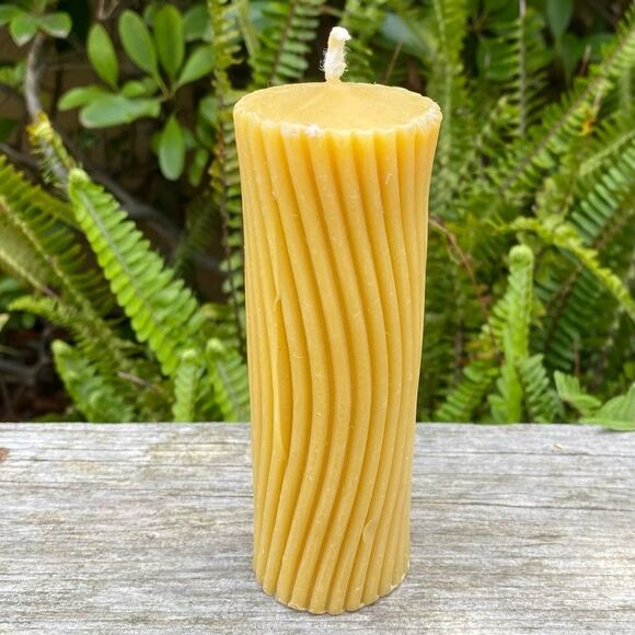 NIB New Hive Joy 100% Organic Honey Beeswax Twisted Pillar Candle Natural Clean - Picture 8 of 12